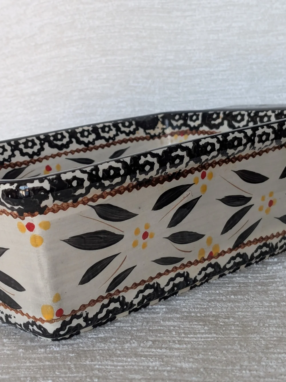 Presentable Ovenware By Tara Ceramic Baking Dish in Old World Black Hand Painted